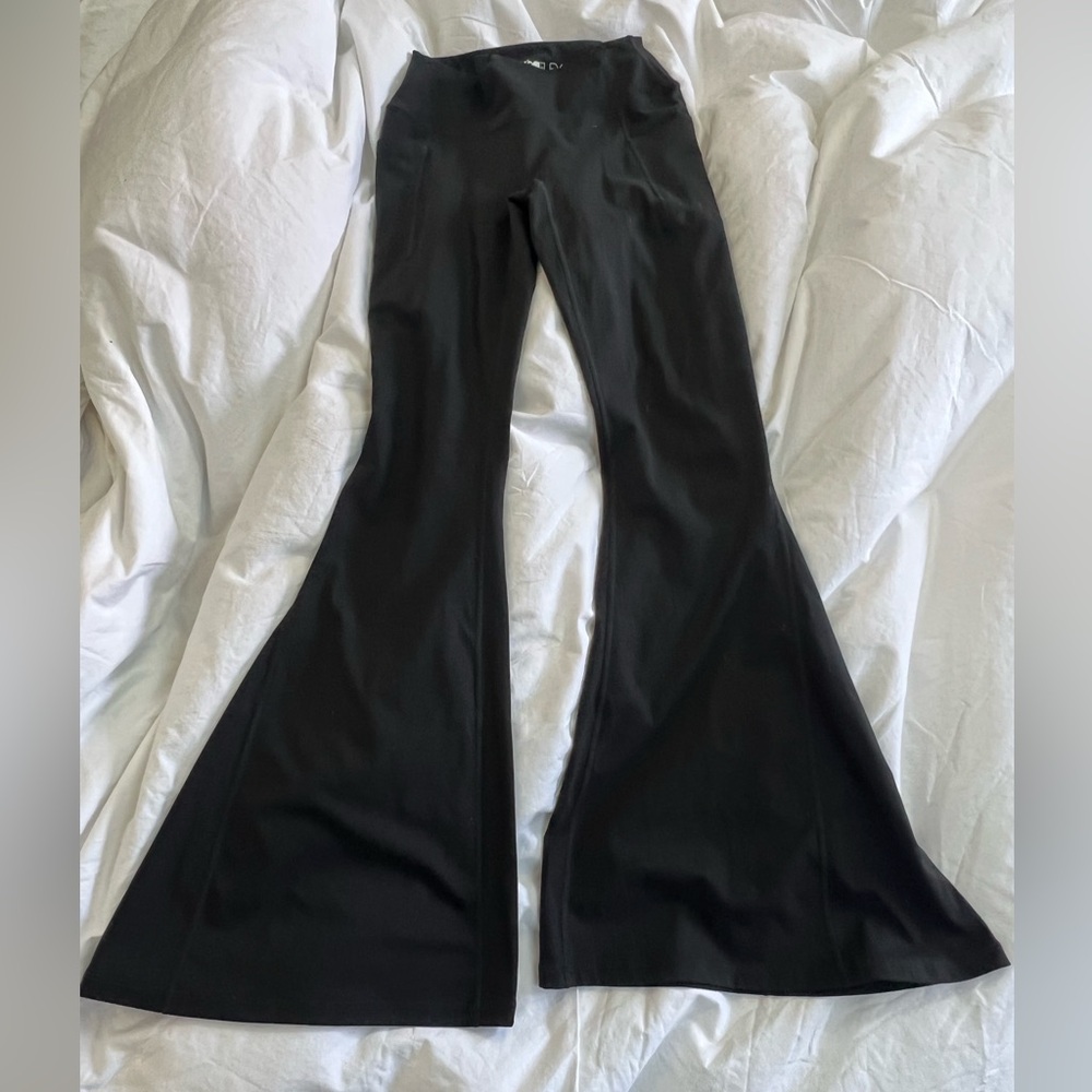 Popflex Supersclupt Bell Bottom Leggings